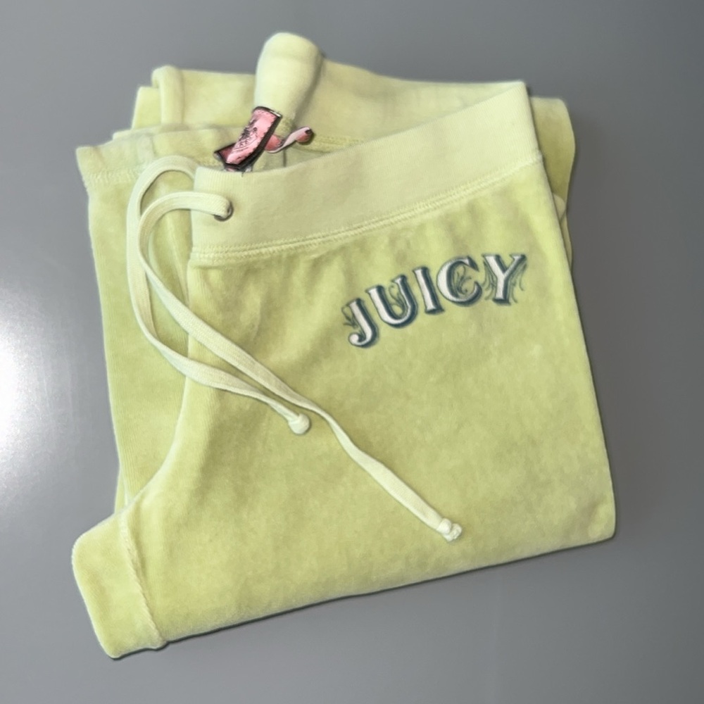 Juicy Couture Authentic Lime Green Terrycloth Sweatpants